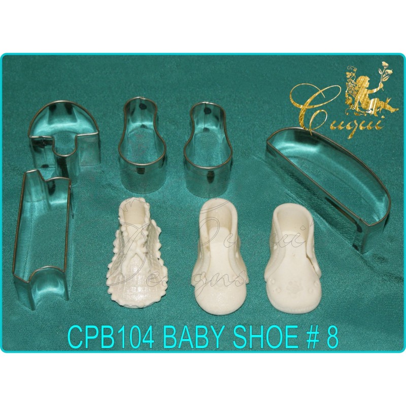 Baby Shoe Cutter Miniature N° 8